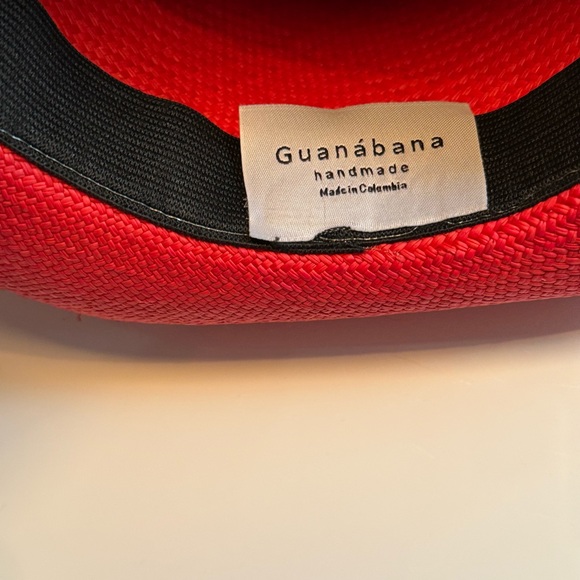 Red Fedora - Picture 9 of 9